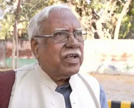 केरल में भाजपा को कुछ ही सीट मिलेंगी, मुकाबला त्रिकोणीय होने की उम्मीद : हन्नान मोल्लाह