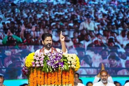 Escalating Tensions: Reddy and Vijayan Engage in a Political Showdown