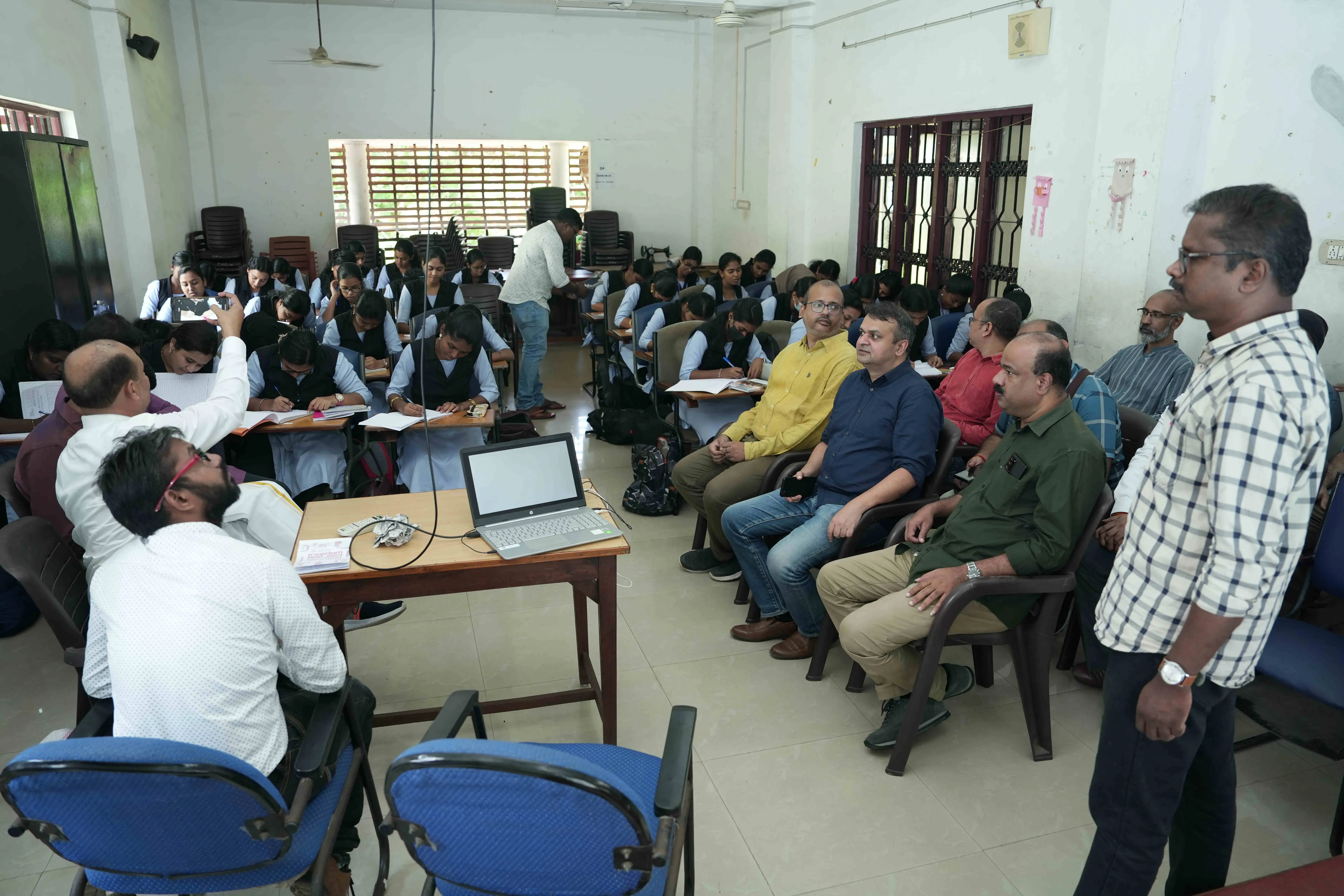 Is Kerala Launching the First AI-Powered Free Entrance Coaching for 8 Lakh Students?