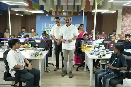 Kerala expands Little KITES IT clubs from Class 5 to Class 12