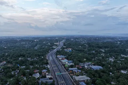 Kerala to challenge SC highway construction curbs, thousands of homes at risk