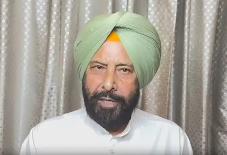 केवल सिंह ढिल्लों का केजरीवाल पर तीखा प्रहार: 'रामायण की समझ नहीं, पंजाब को धर्म सिखा रहे'