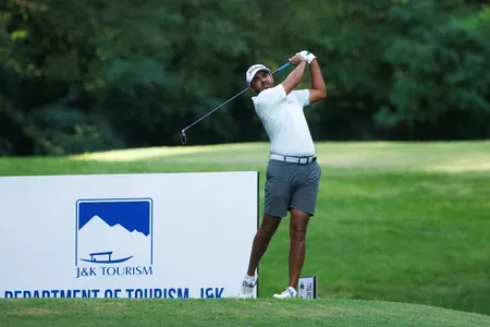 Khalin Joshi shoots 63 to lead J&K Open 2026 in Srinagar