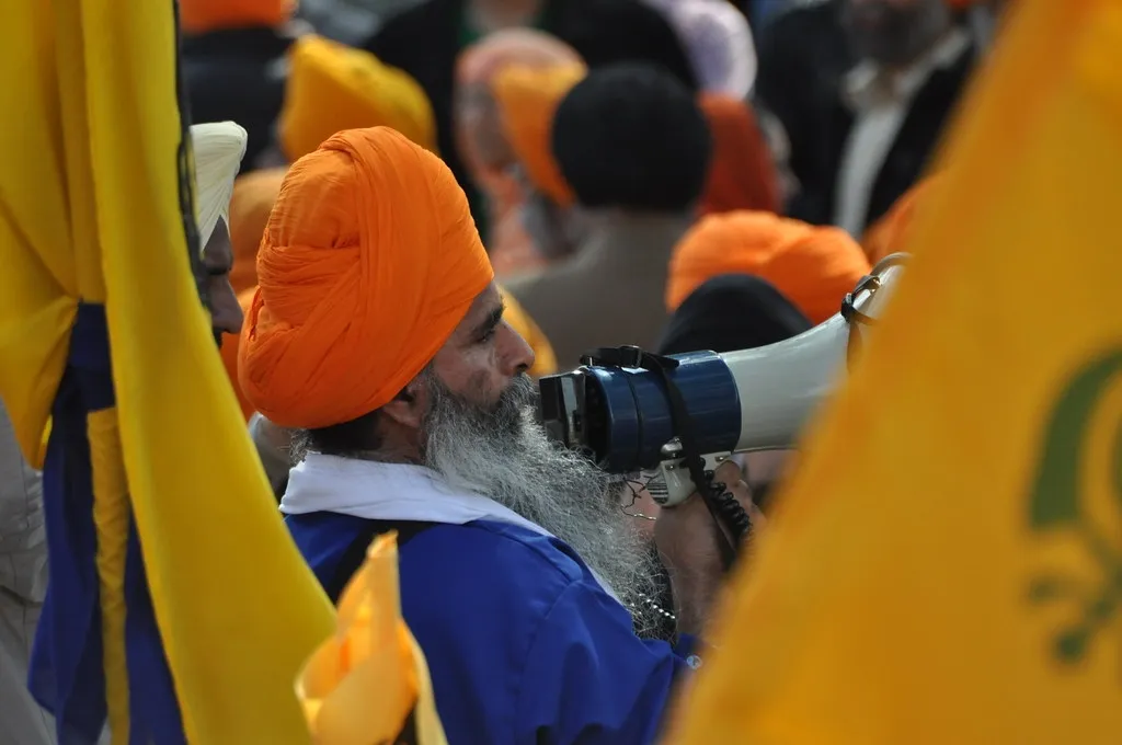 Would Khalistani Supporters Insult the Tricolour If They Knew Its History?