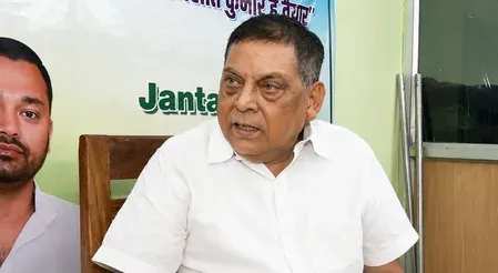 खान सर विवाद: JDU प्रवक्ता नीरज कुमार बोले — गोलीबारी का दावा करने वाले ही अब जाँच के घेरे में