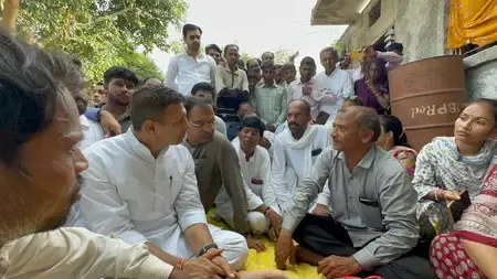 खंडवा सड़क हादसा : जीतू पटवारी की पीड़ित परिवारों से मुलाकात, एक करोड़ सहायता राशि की मांग