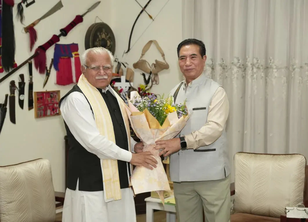 Khattar Meets Mizoram CM Lalduhoma in Aizawl