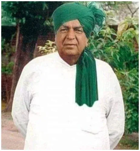 Khattar pays tribute to Devi Lal on birth anniversary