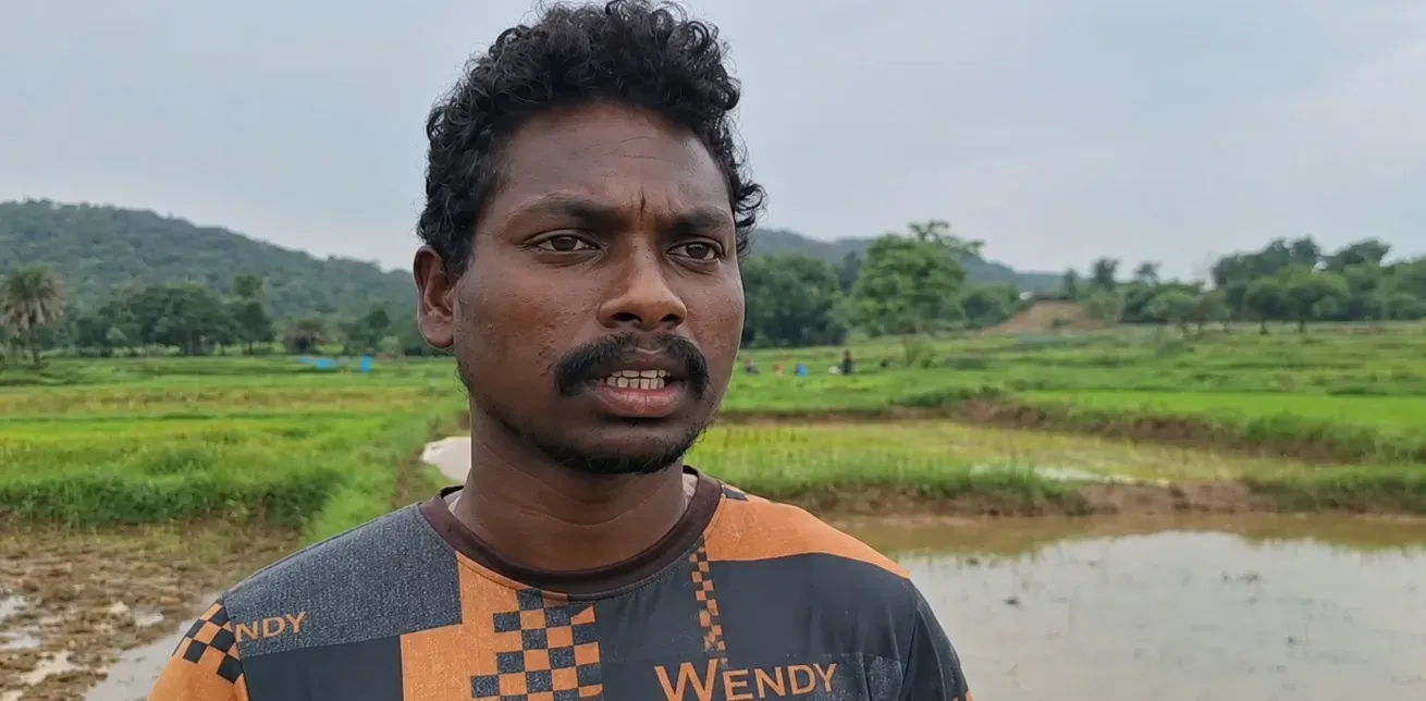 खेत में मजदूरी, बिना कोचिंग मोबाइल से पढ़ाई — लक्ष्मी बनारा ने नीट 2025 क्वालीफाई किया