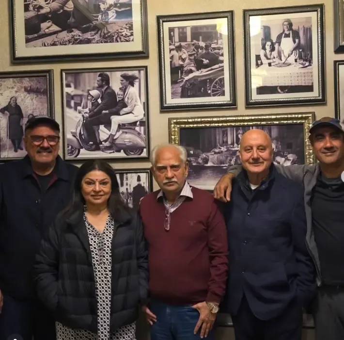 'खोसला का घोसला-2' के सीक्वल से पहले रमेश सिप्पी के साथ अनुपम खेर की महफिल?