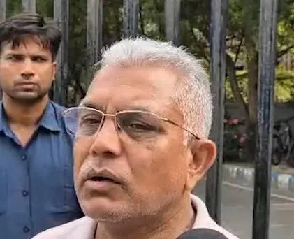 दिलीप घोष की अवैध बांग्लादेशियों को चेतावनी: 'खुद जाएं, वरना सरकार कार्रवाई करेगी'