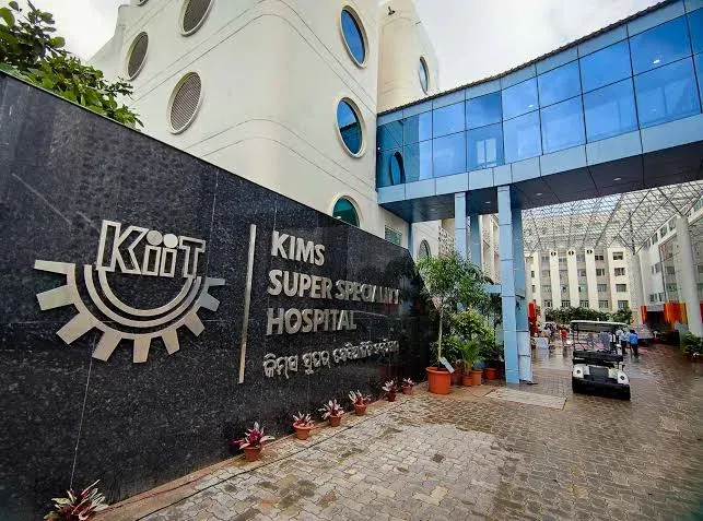 KIMS Q1 FY27 net profit drops 47% to ₹41.5 crore despite 35% revenue surge