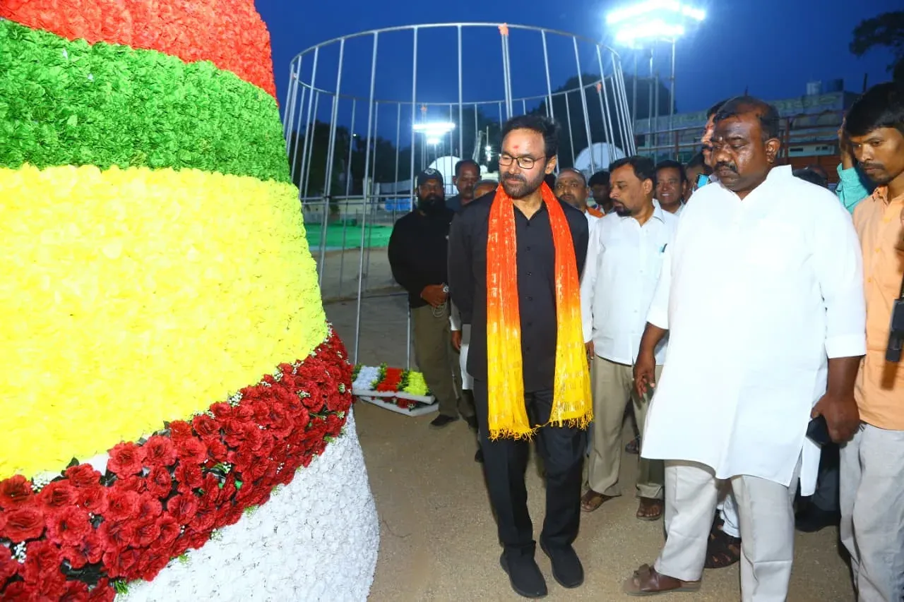 Kishan Reddy inspects record 72-ft Bathukamma at Amberpet