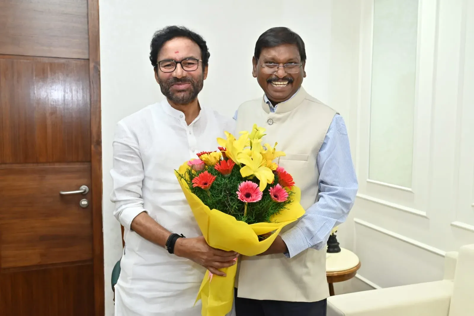 Kishan Reddy meets Arjun Munda, discusses Jharkhand welfare