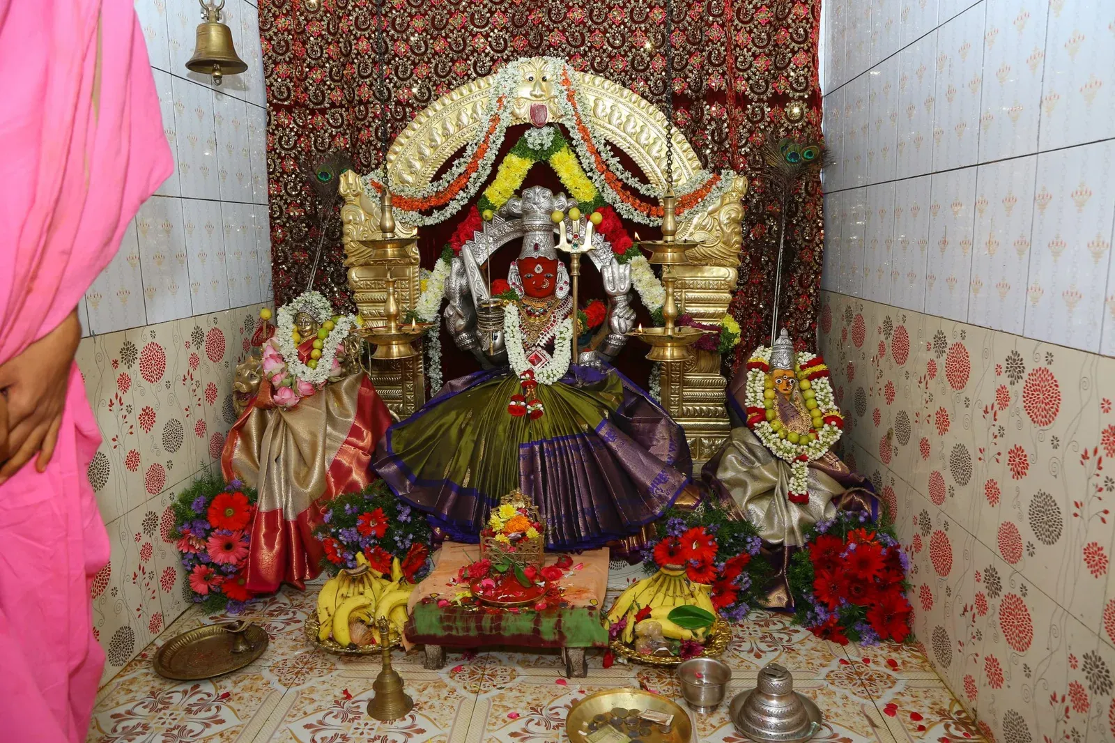 Kishan Reddy visits Yusuf Guda Mahakali temple for Bonalu