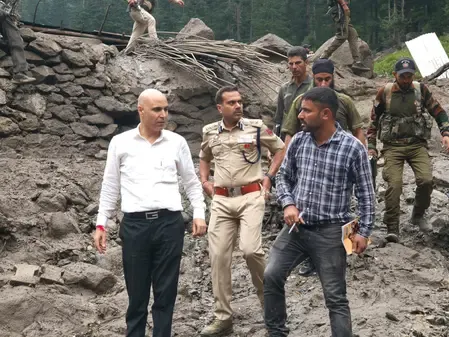 किश्तवाड़ में बादल फटने के 4 दिन बाद भी राहत और बचाव कार्य जारी