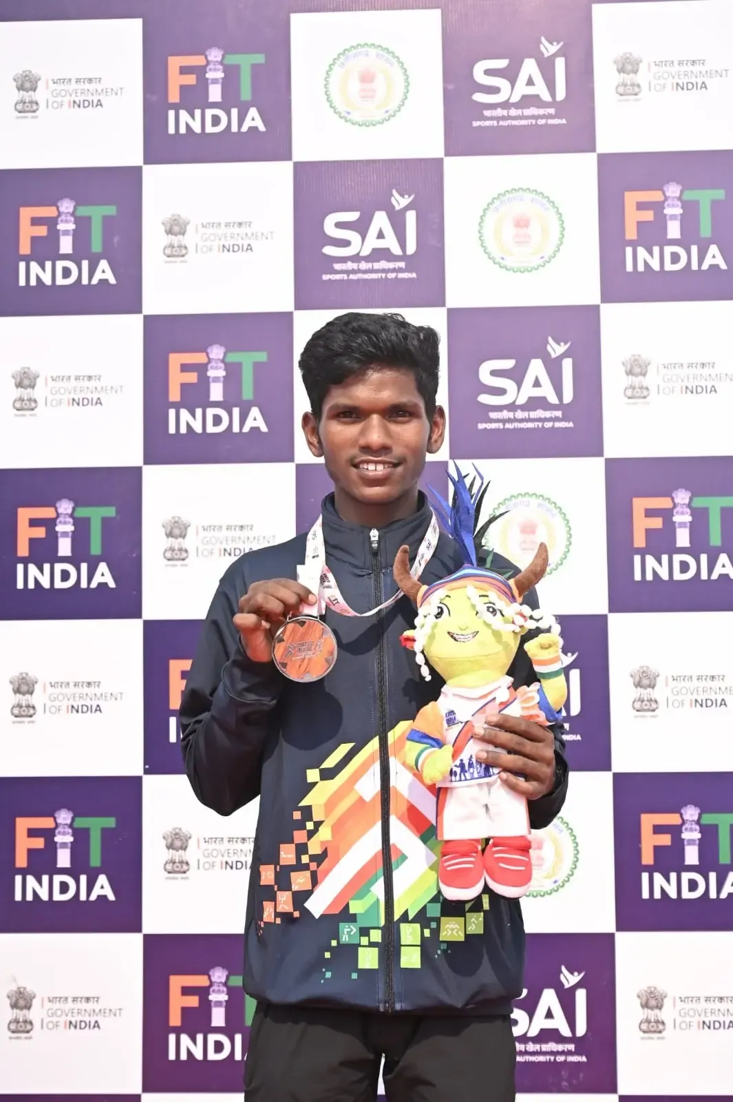 Suraj Mashi's Journey: A Self-Taught Athlete's Silver Medal at Khelo India Games