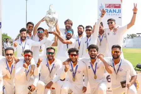 रणजी ट्रॉफी 2026-27: 38 टीमें, 4 ग्रुप और नॉकआउट फॉर्मेट — जानिए पूरा ढाँचा और अंक प्रणाली