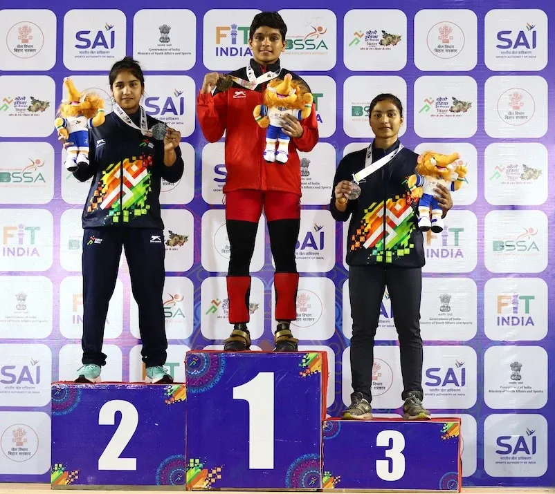 Can Asmita Dhone, Daughter of an Autorickshaw Driver, Win a Junior World Weightlifting Medal?