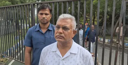 कोलकाता एयरपोर्ट पर मस्जिद विवाद: दिलीप घोष बोले — गैरकानूनी निर्माण तो हटाना ही होगा