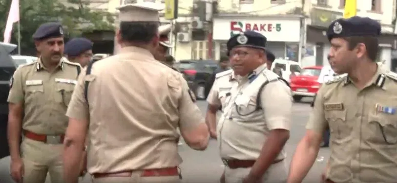 Kolkata businessman kidnapped by fake CID officers, robbed of ₹3.7 lakh in moving SUV