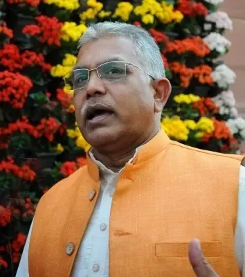 कोलकाता रेप केस : टीएमसी नेता मदन मित्रा के बयान पर दिलीप घोष ने दी कड़ी प्रतिक्रिया