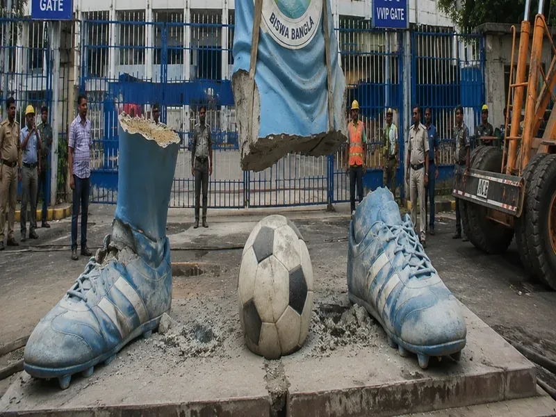 Kolkata's Yuva Bharati Stadium statue removed after years of controversy