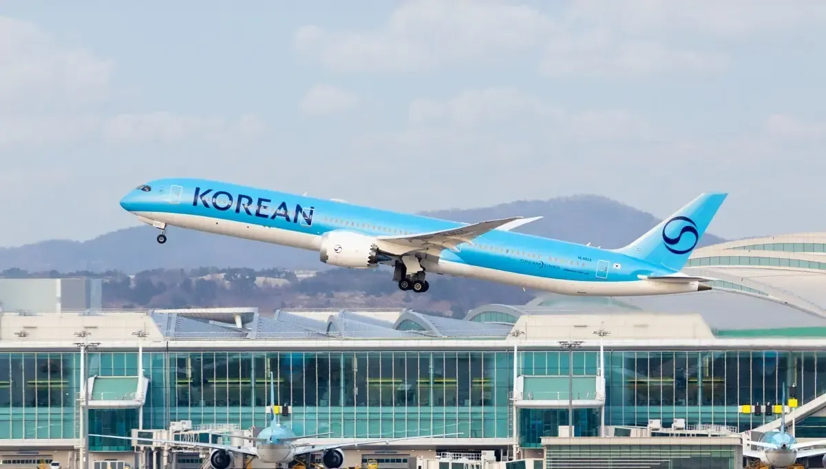 Has Korean Air's Q3 Net Profit Declined by 67% Due to Rising Costs?