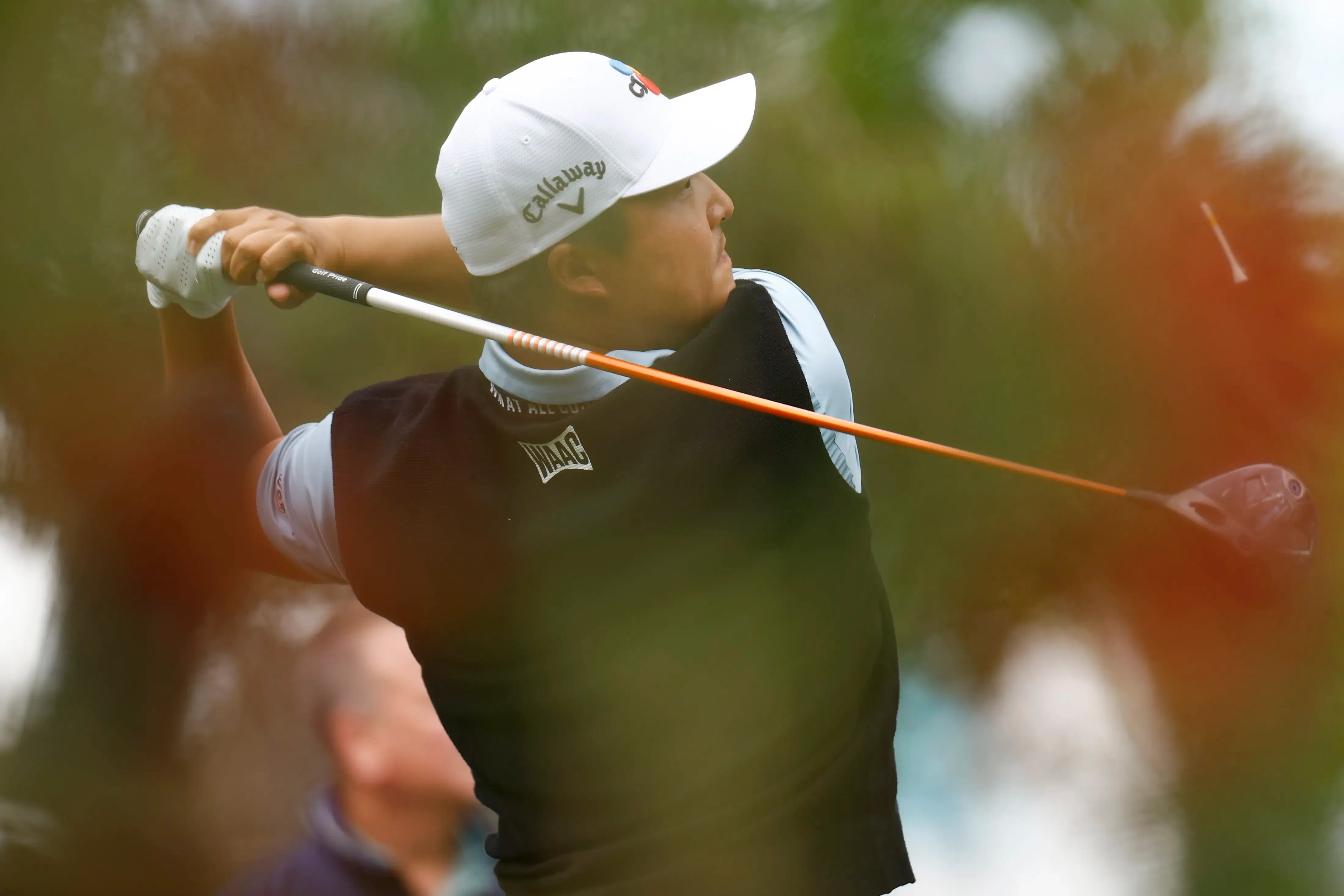 K.H. Lee from Korea Powers into Title Contention at Farmers Insurance Open