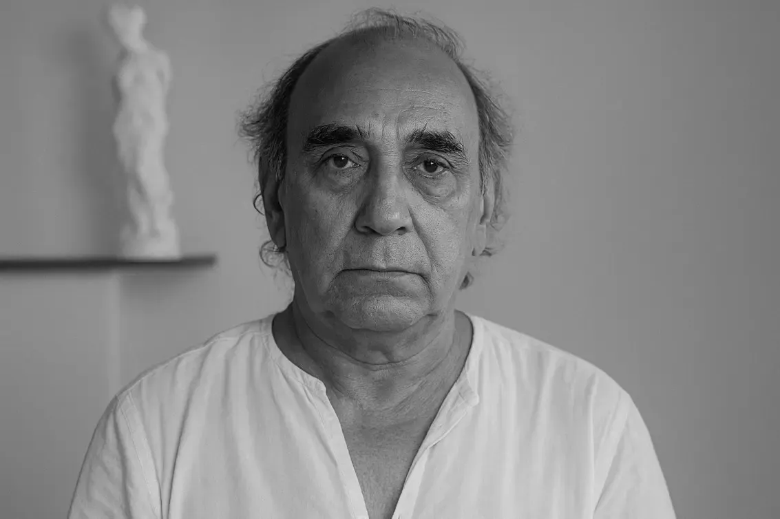 क्या कभी ऐशो-आराम के बाद कृश्न चंदर को आर्थिक तंगी का सामना करना पड़ा?