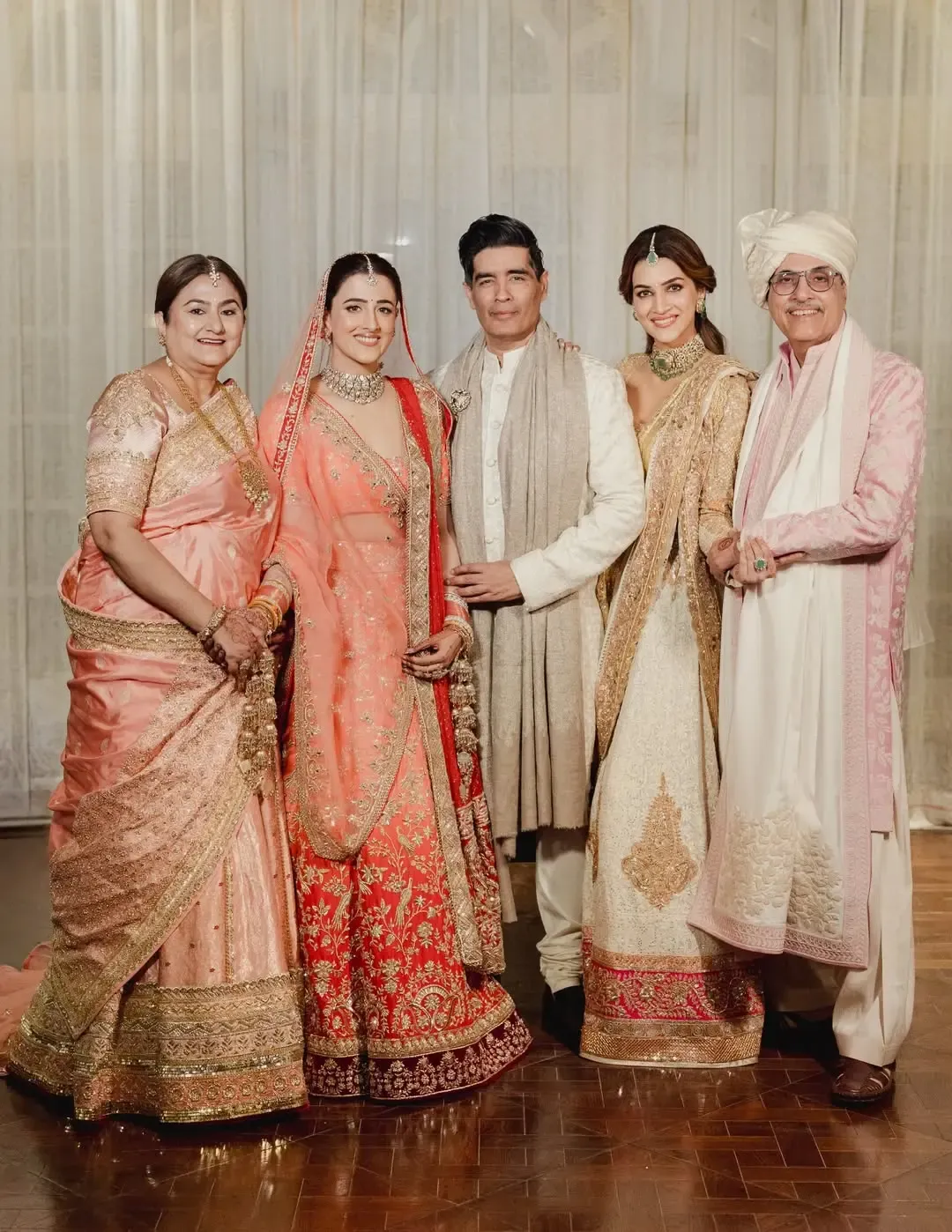 Did Kriti Sanon Just Thank Manish Malhotra in a Special Way?