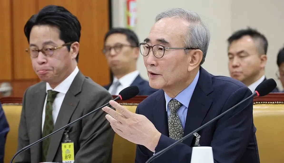 Did KT Admit to Mismanaging Micro Base Stations Linked to Illegal Payment Breaches?