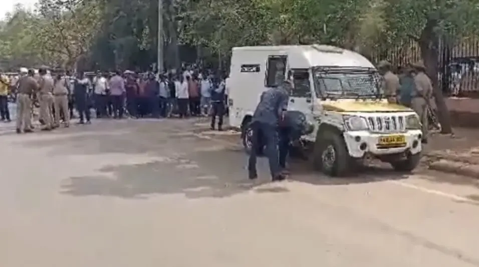 Karnataka: ATM Cash Van Guard Killed in Armed Robbery