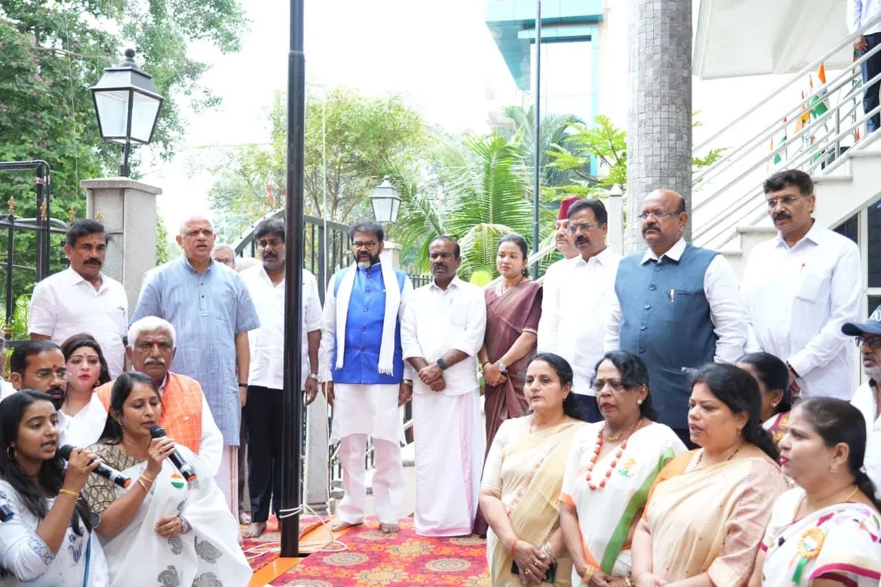 Karnataka BJP marks 80th I-Day; Narayanaswamy hails India as global power under Modi