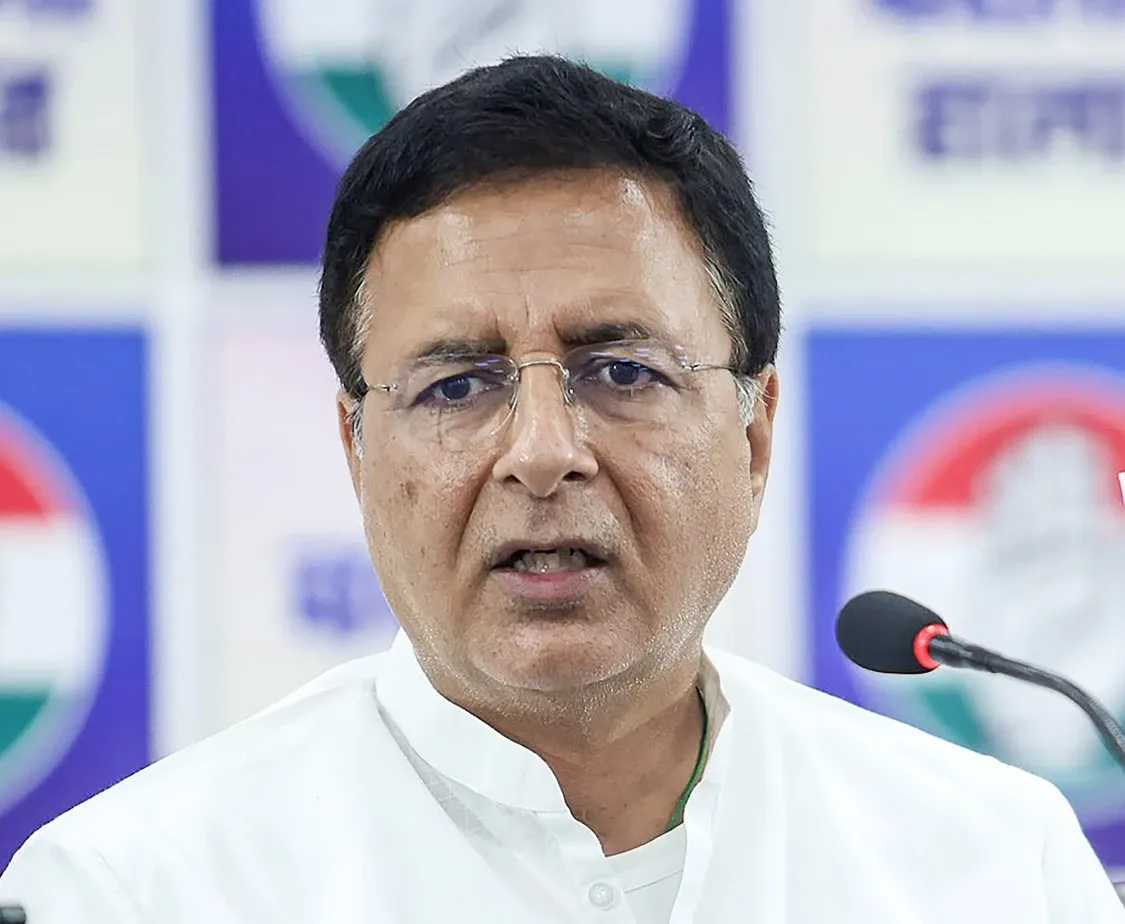 Did Congress MLAs in Karnataka Meet Surjewala Amid Infighting Rumors?