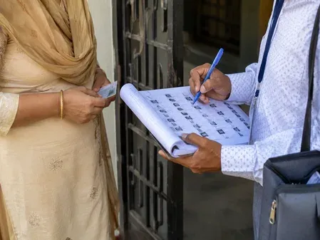 Karnataka SIR: 86% Enumeration Forms distributed, 74.8 lakh records digitised