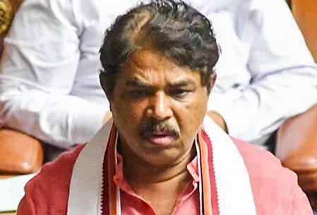 Karnataka LoP Ashoka accuses Congress of forcing Council chairman's exit