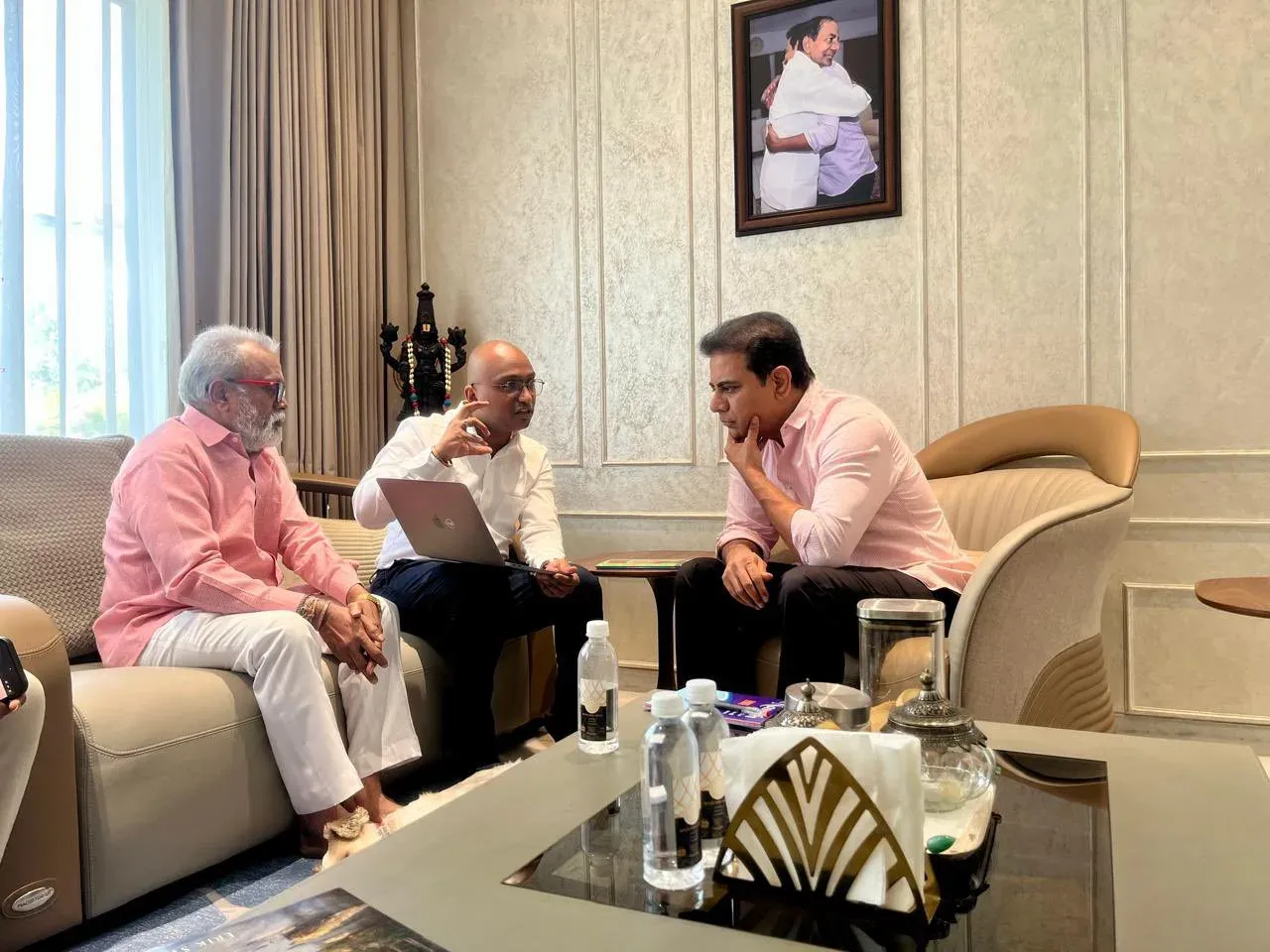 KTR Hails Hyderabad Startup Founder Eyeing RBI Payments Licence