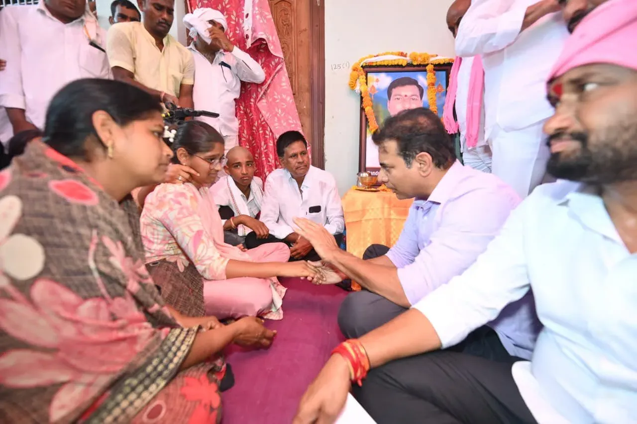 KTR visits family of jowar farmer who died by suicide over unsold crop