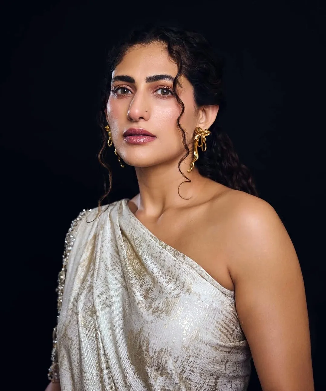 Did Kubbra Sait Just Call Her Mom a Fighter on Mother's Day?