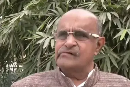कुलदीप सेंगर की बेटी को पीड़िता के बारे में बयान देने से बचना चाहिए: केसी त्यागी