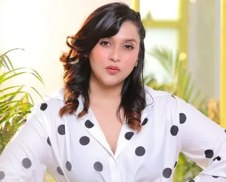 कुणाल कामरा के बयान पर अभिनेत्री मन्नारा चोपड़ा बोलीं- सिर्फ छात्रों से जुड़े मुद्दों पर हो चर्चा