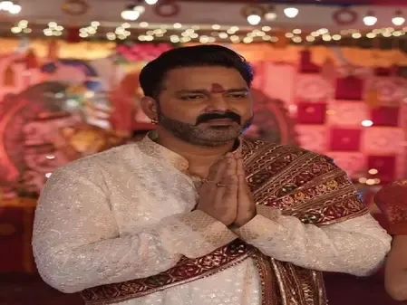 क्या पवन सिंह काले कपड़े पहनने से परहेज करते हैं? जानिए असली वजह