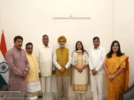 T.S. Sandhu Engages with Delhi MPs on Development Goals