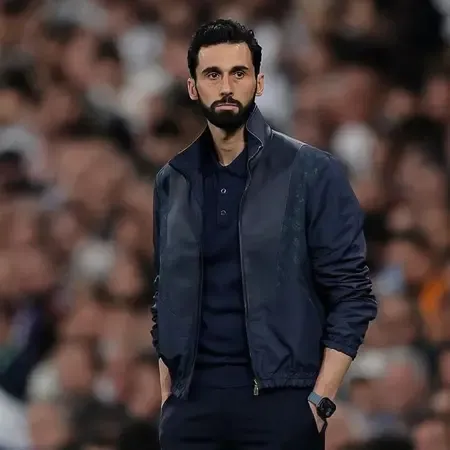 Arbeloa downplays Barcelona title race as Real Madrid face Espanyol crunch