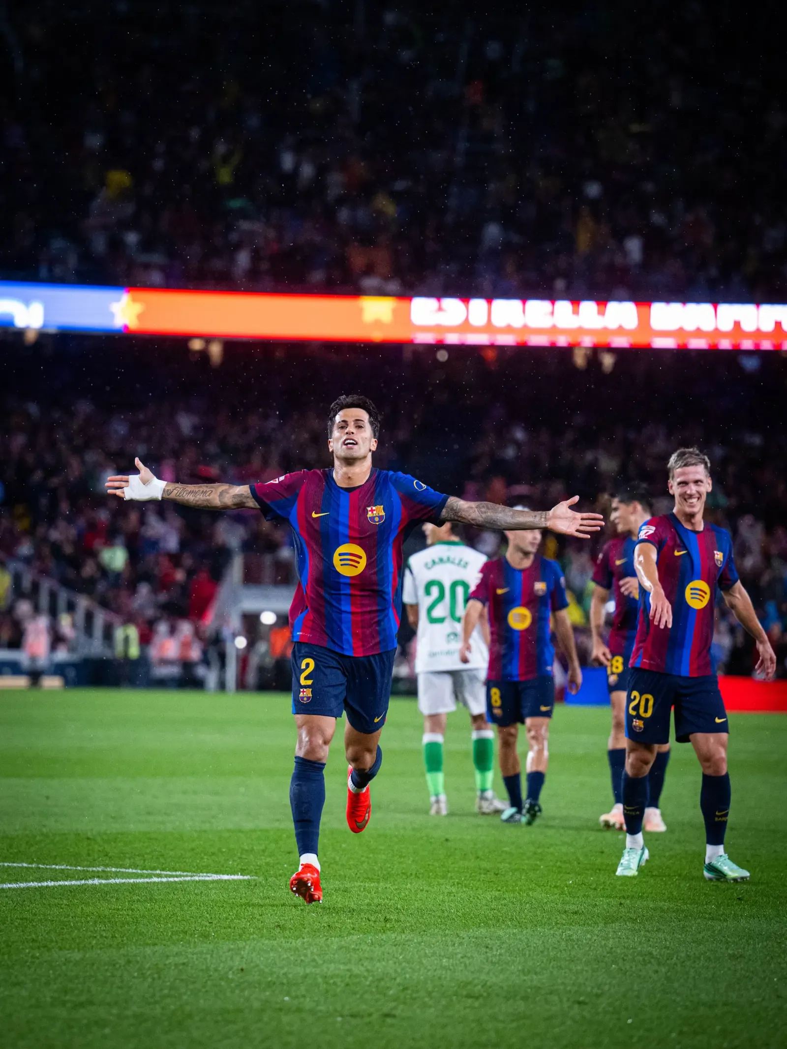 La Liga: Barcelona thrash Racing 7-2 for six wins from six, Atletico down Osasuna 4-0