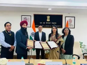 Labour Ministry Collaborates with APNA to Create 1 Million Job Openings Yearly on NCS Portal