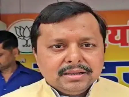 क्या नितिन नबीन ने लखीसराय में उपमुख्यमंत्री विजय सिन्हा के काफिले पर हुए हमले की निंदा की?