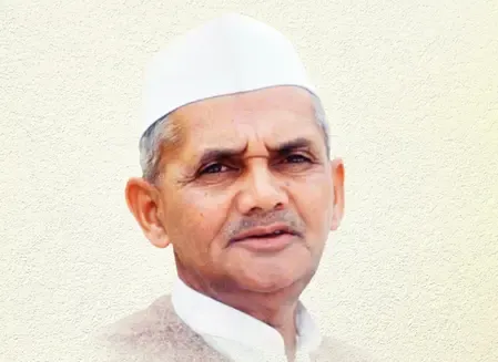 लाल बहादुर शास्त्री जयंती 2 अक्टूबर: राजनाथ सिंह, योगी, गडकरी समेत दर्जनों नेताओं ने किया नमन