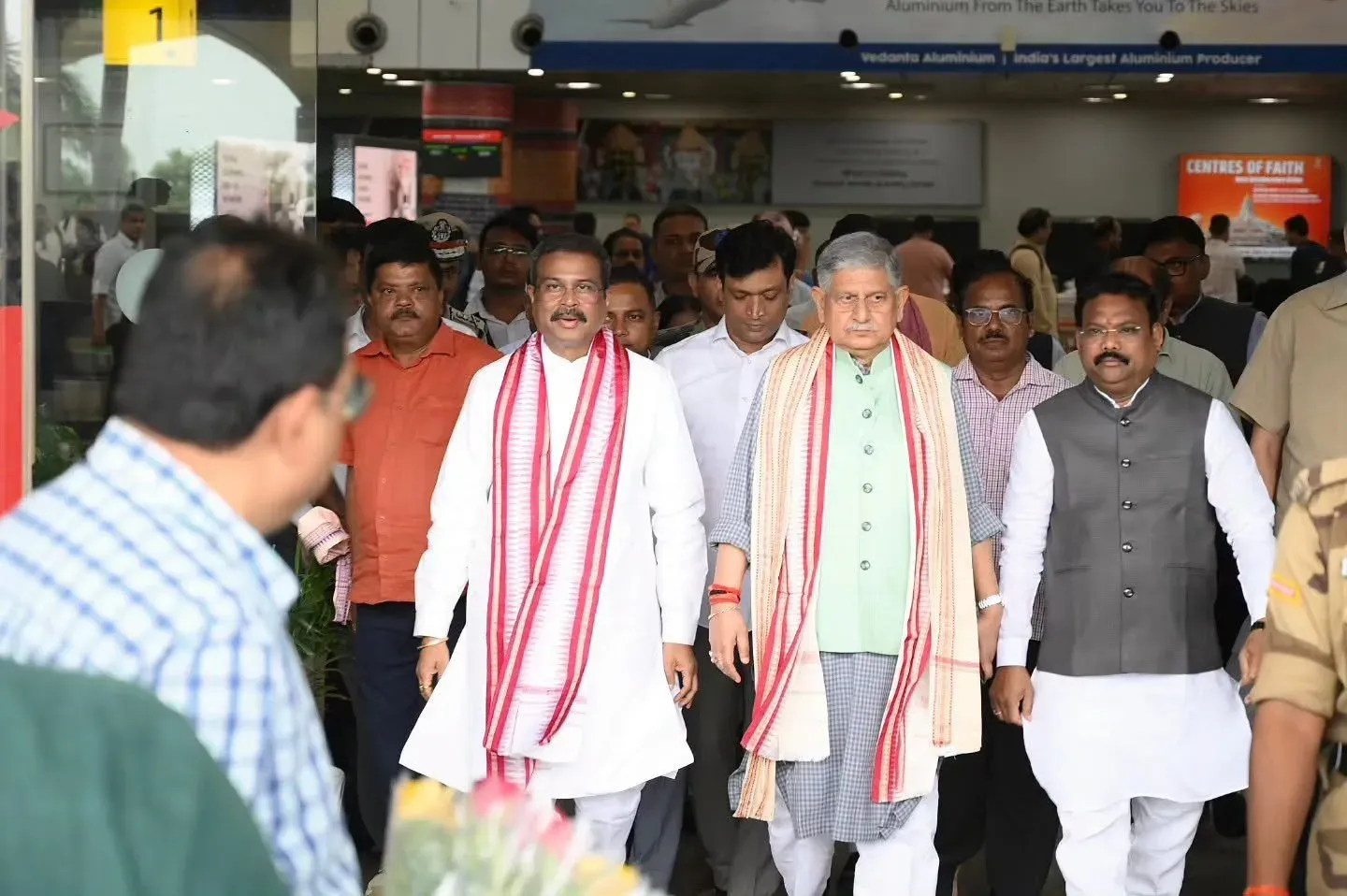 Lalan Singh Chairs Odisha Fisheries Review Meet in Bhubaneswar